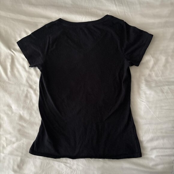 Suicide Squad Black and Red Tee - Picture 5 of 5